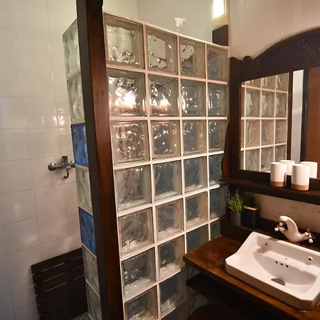 Yuccasa - Small Glamping & Studio's *