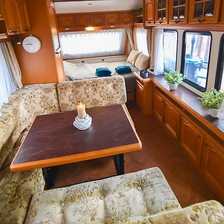 Yuccasa - Small Glamping & Studio's شقة بومبال