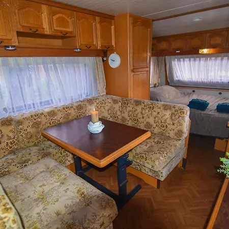 Yuccasa - Small Glamping & Studio's Pombal (Leiria)