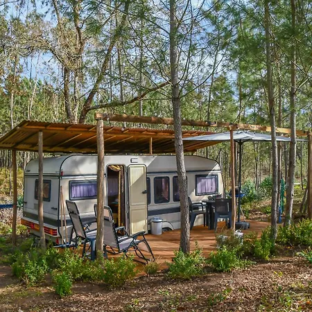 Yuccasa - Small Glamping & Studio's Pombal (Leiria)