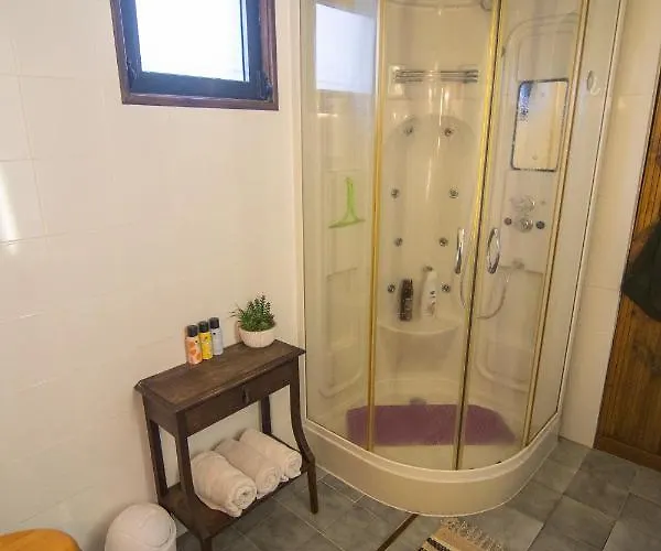 شقة Yuccasa - Small Glamping & Studio's *