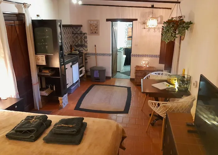 Yuccasa - Small Glamping & Studio's Pombal (Leiria)